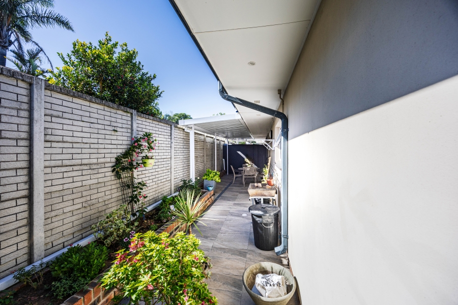 2 Bedroom Property for Sale in Beacon Bay Eastern Cape